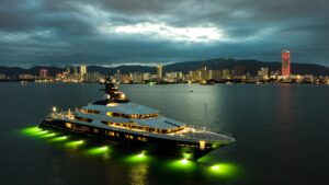 High-End Yacht Charter Brokers